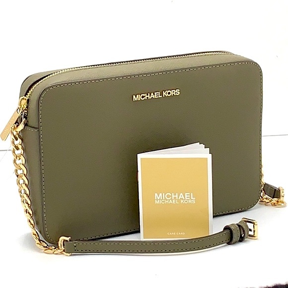 MICHAEL KORS OLIVE COLOR 
Jet Set Large Saffiano Leather Crossbody Bag - Picture 1 of 14